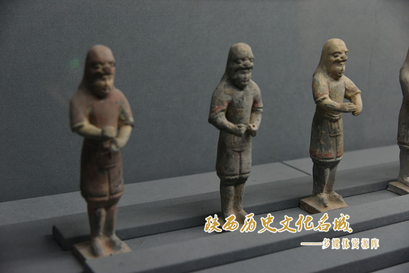 懿德太子墓唐彩绘俑  (10)