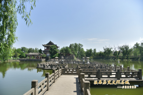 东湖廊桥