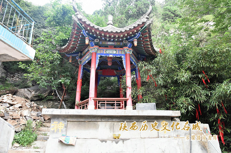 尧山-神泉