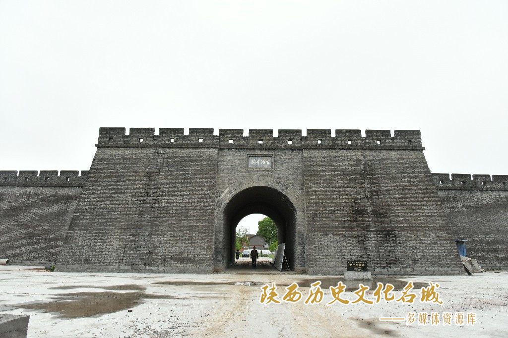阳平关复原城墙
