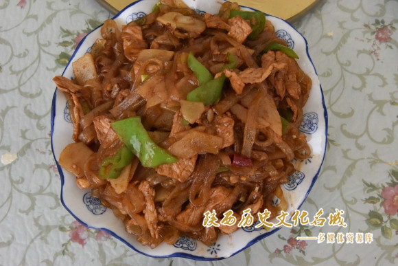 宽粉炒肉