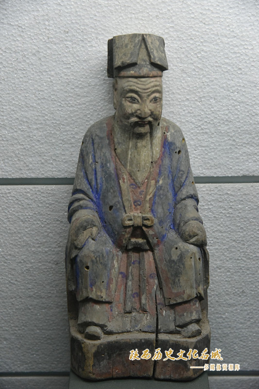 木雕土地爷